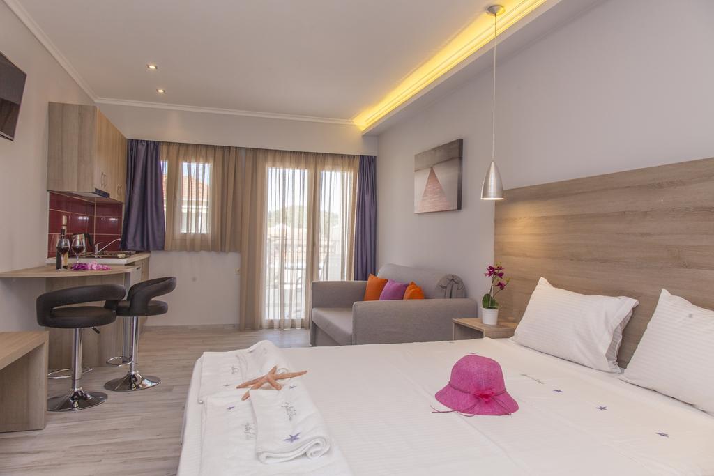 Aggelos Apartments & Deluxe Studios Nidhrion Rum bild