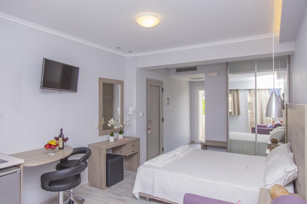 Aggelos Apartments & Deluxe Studios Nidhrion Rum bild
