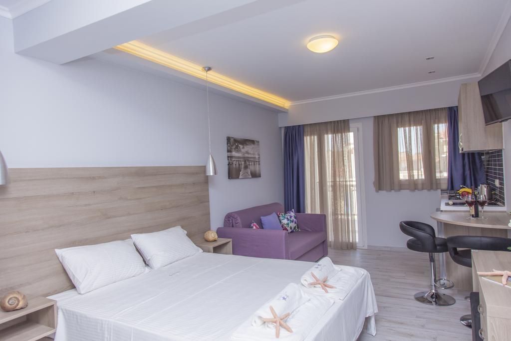 Aggelos Apartments & Deluxe Studios Nidhrion Rum bild